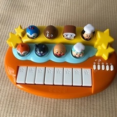 アンパンマンピアノ取引き中