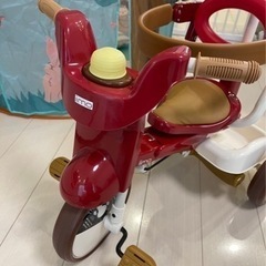 Iimo トライシクル　赤　(イーモ　三輪車) 室内保管の画像