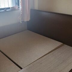 【収納付きベッド】クイーンサイズ 木製 ダークブラウン 中古