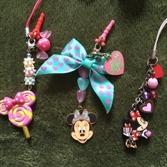 限定販売！ 早い者勝ち！ ディズニーストラップ まとめ売り おまけ付き！の画像