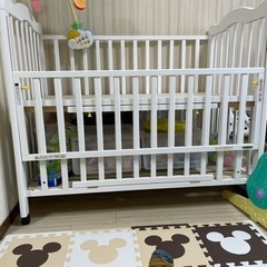 ベビーベッドあげますの画像