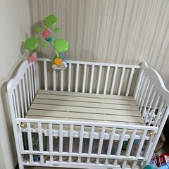 ベビーベッドあげますの画像