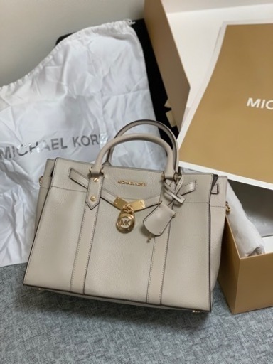 値下げ　MICHAELKORS サッチェル　large 新品