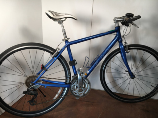 GIANT ESCAPE R3