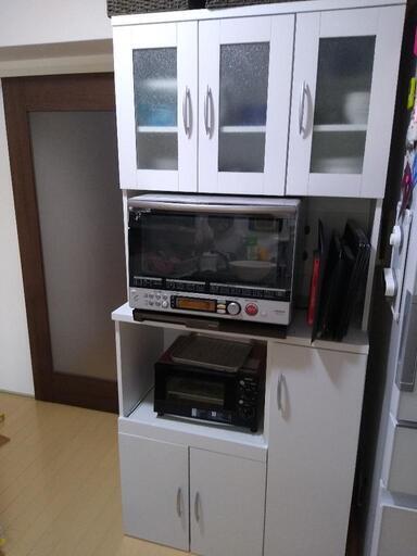 食器棚