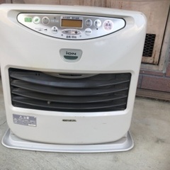 ファンヒーター。ジャンク扱いです