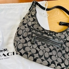 COACH コーチ ワンショルダーバッグ　シグネチャー
