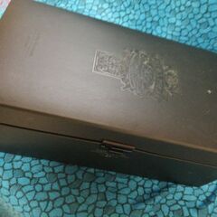 シーバスリーガルCHIVAS REGALの空き瓶&箱の画像