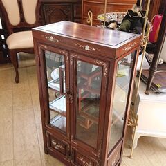 アンティーク家具 花梨 象嵌細工 (ぞうがん) 照明付き コレク...