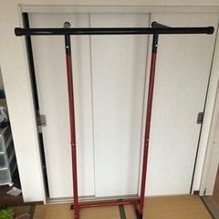 懸垂機