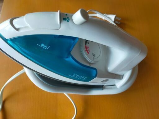 衣類用アイロン　スチーム機能有