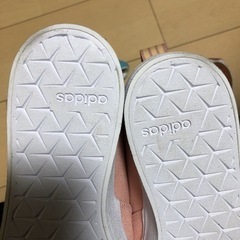 新品に近い　アディダス　バンズ　スニーカーの画像
