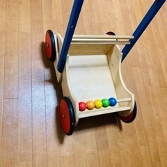 赤ちゃん手押し車