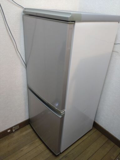 一人暮らし用冷蔵庫と洗濯機のセット