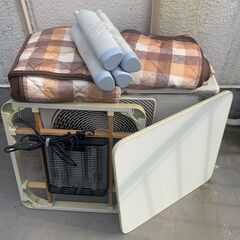 ★無料　60cm×60cm高さ40cmほどのこたつ　現状渡し　受...