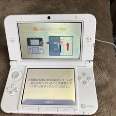 任天堂　3D S  L L ジャンク品　必要な方居ますか？