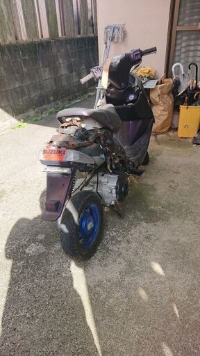 v100 125エンジン 部品取り