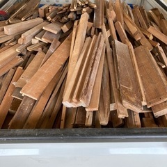 バーベキュー用薪の画像