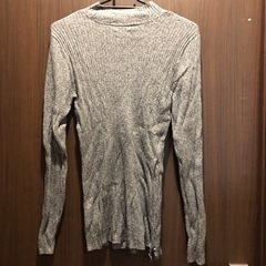 H&M 長袖ニットの画像