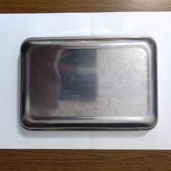 金属製トレーの画像
