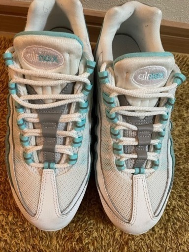 NIKEエアマックス95エメラルドグリーン^ ^24センチ