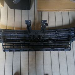 ステップワゴンRK（前期）フロントグリル②の画像