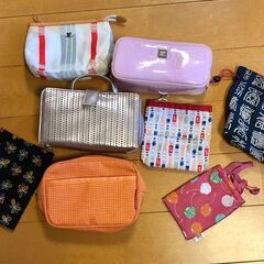 ポーチ8点セット差し上げます