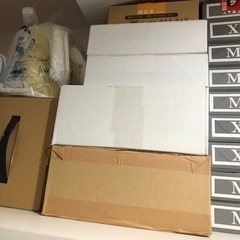 空き箱　色々　メルカリ　オークションされる方の画像