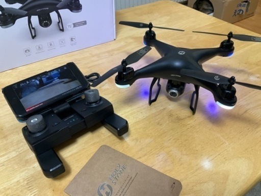 ドローン　holly stone HS-120D