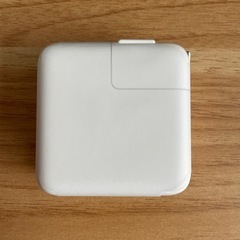 Apple 純正 30W USB-C電源アダプタ（MacBook...
