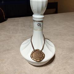 【引取限定】ニッカウイスキー　鶴　白陶器
