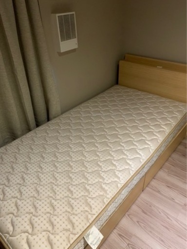 【美品】シングルベッド　ニトリ　マットレス付き