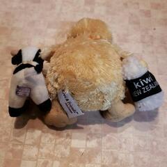 ニュージーランド　お土産　キーウィ　ひつじ　うしの画像