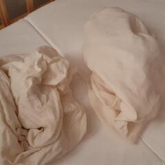 【1万2千円に値下げ】カトージミニベビーベッド（60×90cm）＋マットレスなど　ハイポジションアーチ ［スノコ床板］ ［床板4段階調節］［収納板付き］の画像