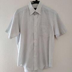 ■④半袖ワイシャツ　Yシャツ　ボタンダウン　白　ストライプ　形状安定加工■の画像