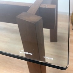 最終のお値下げ、4/25まで　[calligaris] ガラストップテーブル