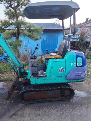 ユンボ　油圧ショベル　コマツ　PC05-7
