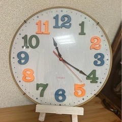 【決まりました】美品！カラフル電波時計