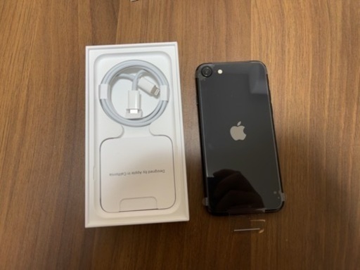 Apple iPhone SE2 64GB ブラック SIMフリー 未使用品