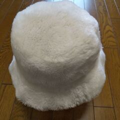 ellesse スキー🎿用 グローブ🥊帽子‼️の画像