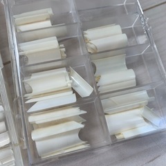 ネイルスプリームフレンチチップetc.の画像