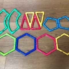 マグフォーマー、マグネットの画像