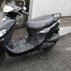 お話し中　値下げしました　sym xpro 風　50cc  先日まで乗っていましたが現状不動　原付　スクーターの画像