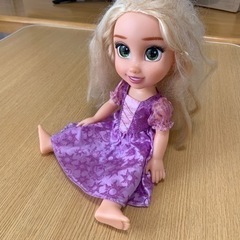ラプンツェルお人形の画像