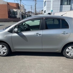 ヴィッツ☆92,000㌔☆シルバー☆HDDナビ☆ETC ☆バックモニタ