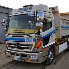 トラックドライバー募集！！