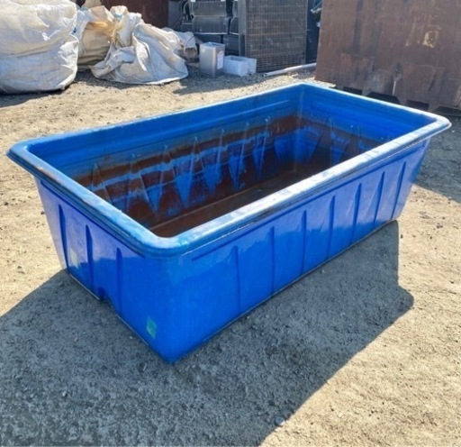 【売約済】800L ブルコン ジャンボタライ トロ舟 コンテナボックス 金魚 鯉 メダカ