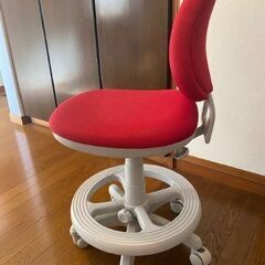 椅子（低学年向け学習机用）の画像