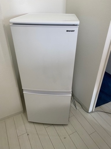 SHARP 冷蔵庫　2ドア　値下げしました。