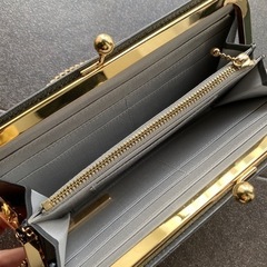 ❣️本パイソン　シルバーキラキラ新品の画像